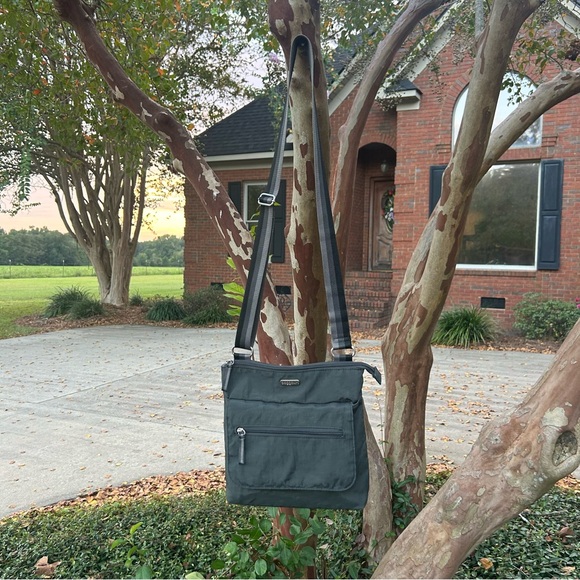 BAGGALLINI Gray Crossbody - Picture 2 of 11